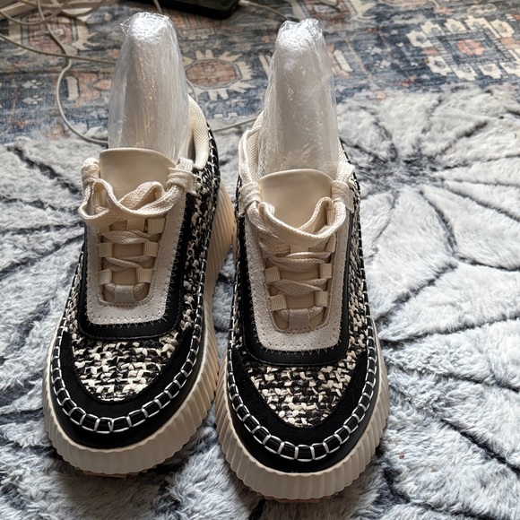 Mi.iM Women's Black and Cream Patterned Sneakers - Picture 5 of 5